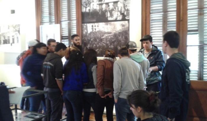 los/as jóvenes en el MUME