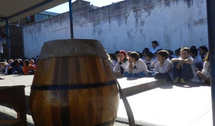 El candombe sonó en la escuela