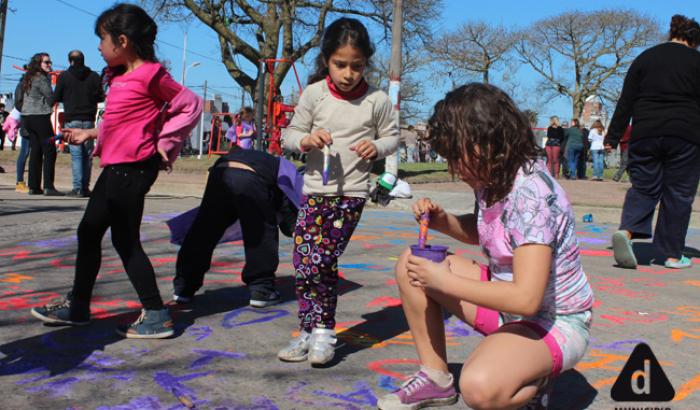 Vení a jugar a plaza Laguna